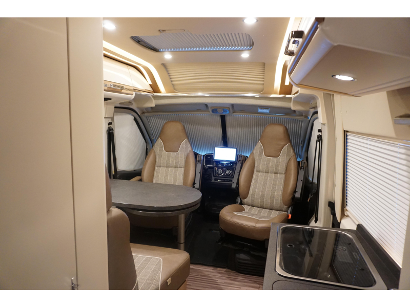 Malibu Van Charming 600 DB photo: 17