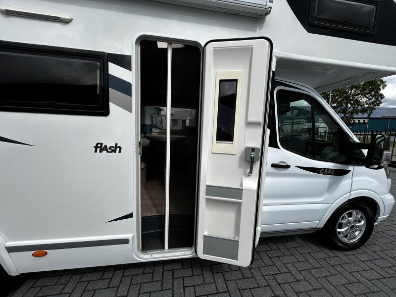 Chausson Flash 646 C Alkoven/2017/Euro-6/6.20M! Foto: 6