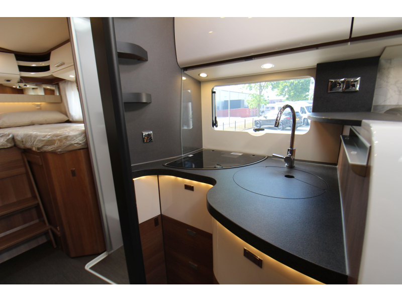 Carthago C-Tourer I Camas individuales + Cama abatible foto: 33