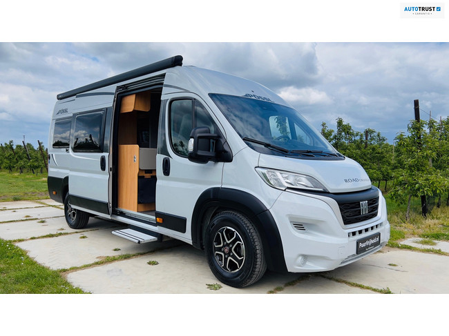 Pössl Roadcruiser 2025 Automaat / Nieuwstaat / Buscamper