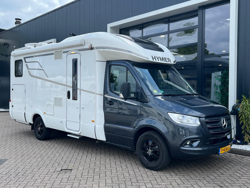Hymer B-MC T 680 E&P nivel, aire acondicionado, Muy completo foto: 39