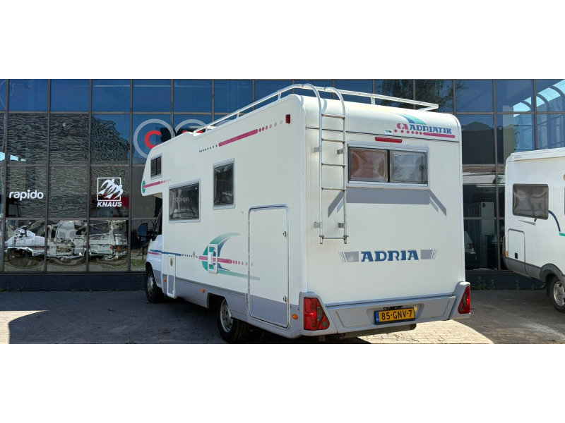 Adria Coral 660 DP Airco,XLGarage,Fixed bed photo: 3