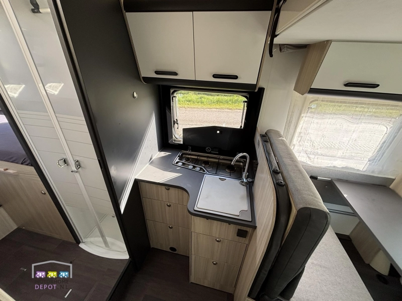 Adria Sun Living 75 SL foto: 9