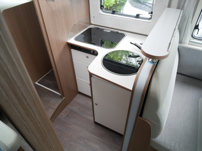 Carado T447, Lengtebedden, Hefbed, XXL Garage foto: 10
