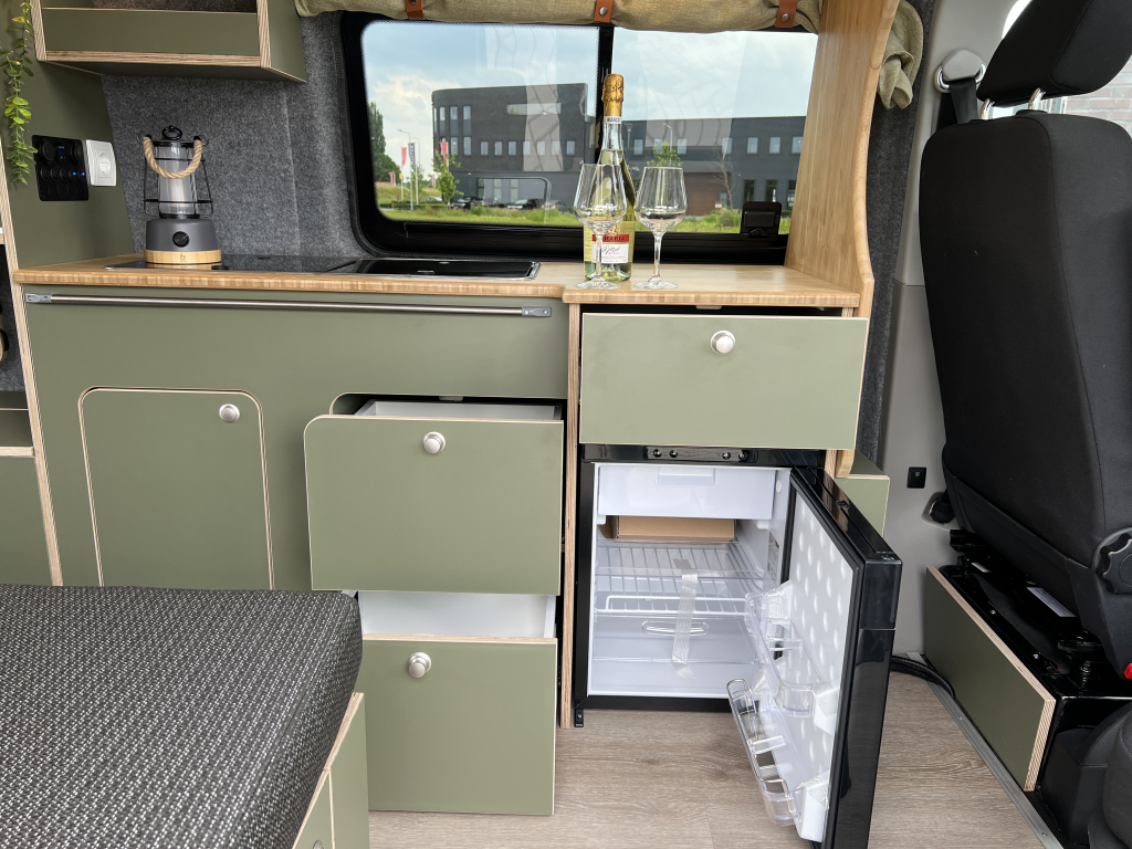 Volkswagen T6 Buscamper Foto: 3