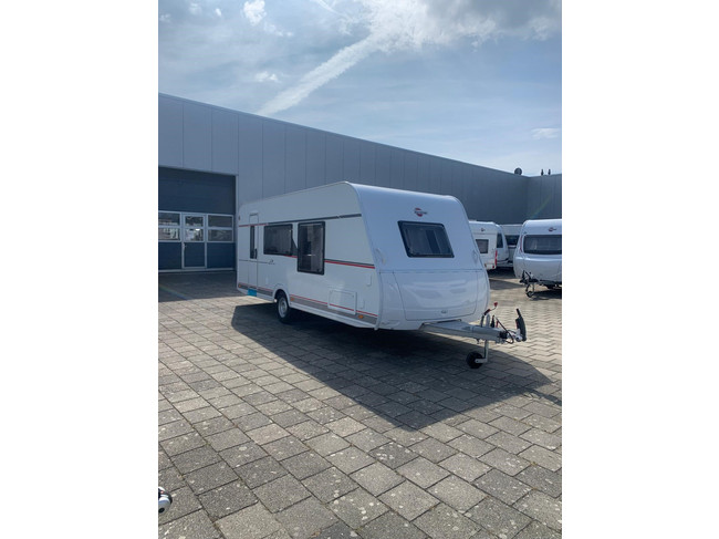 Bürstner Premio 470 TS foto: 3