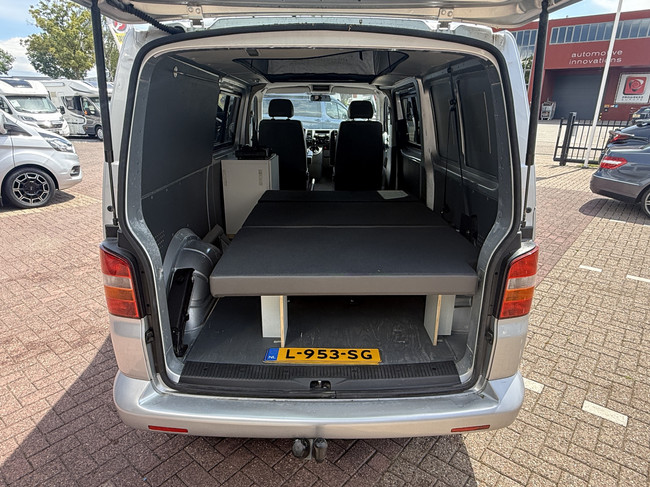 Volkswagen transporter buscamper TDI 131 pk org nl auto nap logisch airco cruise ctr hefdak 2 slaapplaatsen trekhaak foto: 7