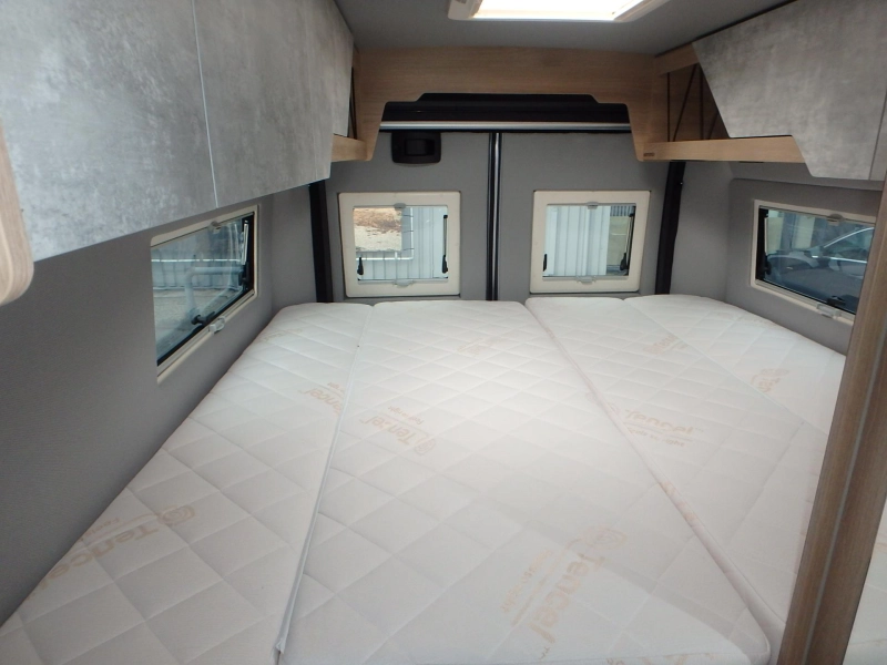 Robeta Womondo Lifestyle 636 photo: 22