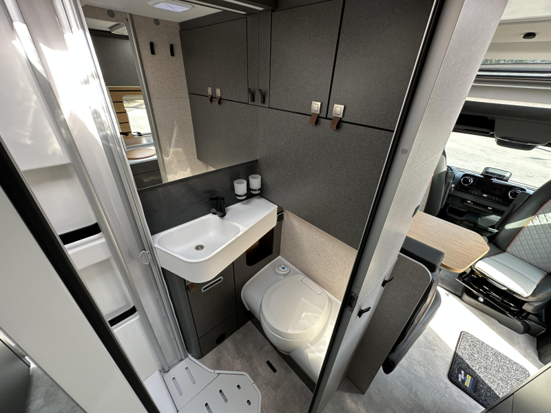 Hymer ML-T 580 4X4 - CROSS TRAIL-4x4-190PS Foto: 16