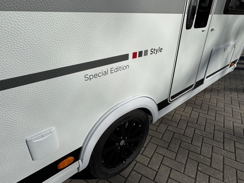 LMC Style 490 K Special Edition foto: 16