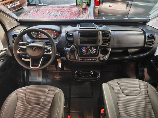 tourne mobil 6.4 Cruise 140PK Automaat - ALL SEASON foto: 1