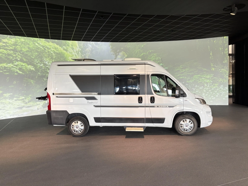 Adria Twin Plus 540 SP compact / all season Foto: 2