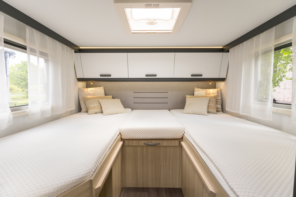 SUN LIVING S-SERIES S 70SL foto: 1