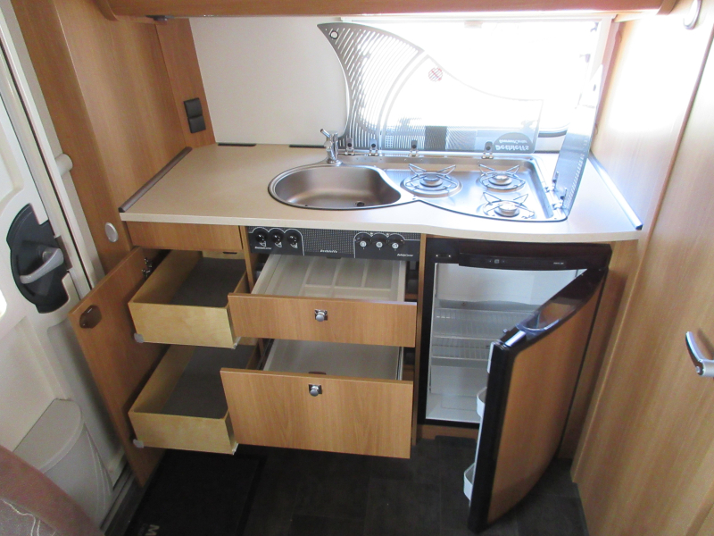 Dethleffs Nomad 540 DBM COMME NEUF/ MOVER / AUVENT photo : 11