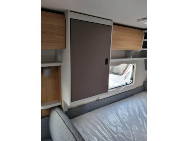 Bürstner B66 480 TK - Stapelbed -  foto: 14