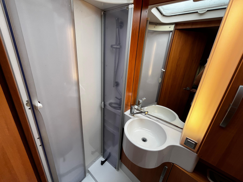 Hymer B514 CL Integraal, Camper  foto: 8