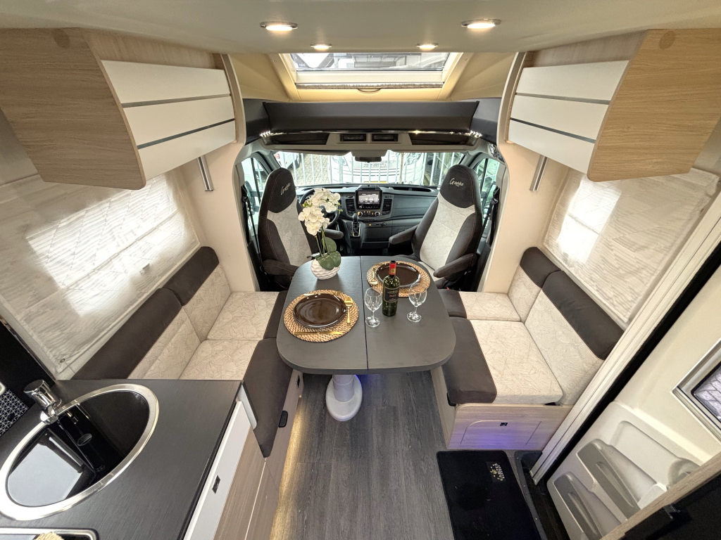 Challenger Graphite VIP 328 AUTOMAAT QUEENSBED HEFBED F2F foto: 1