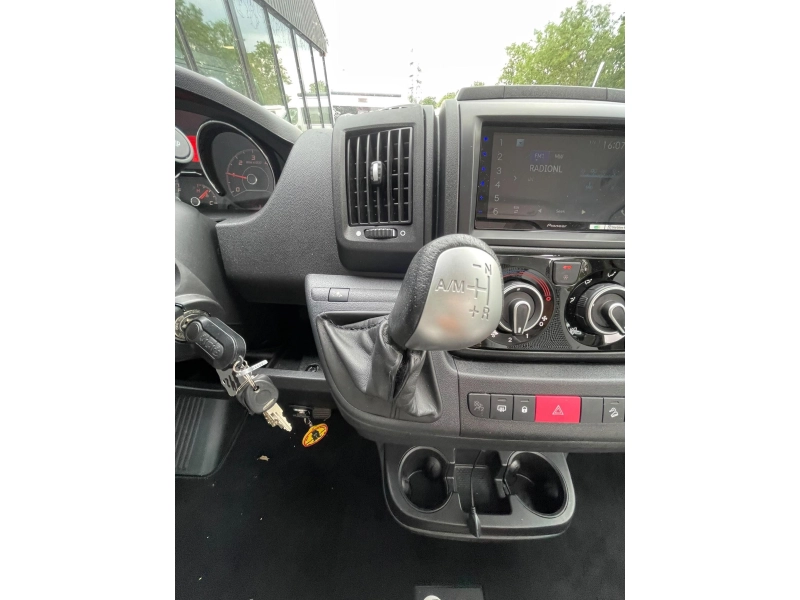 Karmann Davis 620 Single Beds Automatic photo: 17