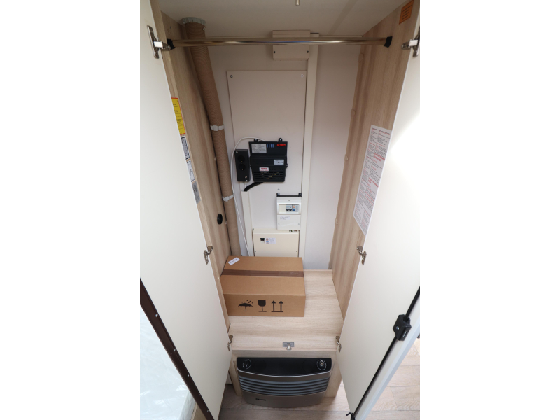 Hobby De Luxe 460 UFE MODEL 2027 - 482  foto: 16
