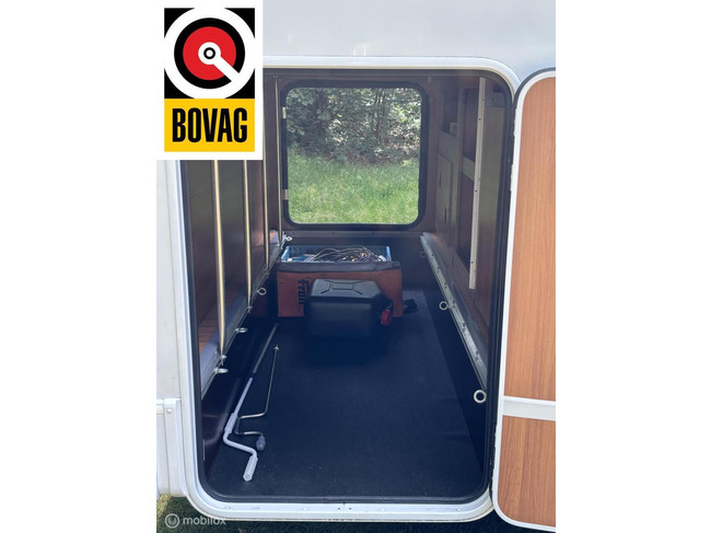 Carado / Hymer T 337 Fiat 2.3 131hp Euro 5 | Single beds | Shower/toilet | Garage | Inverter 1500w | solar panels | 720 kg payload | 6.9m L photo: 15