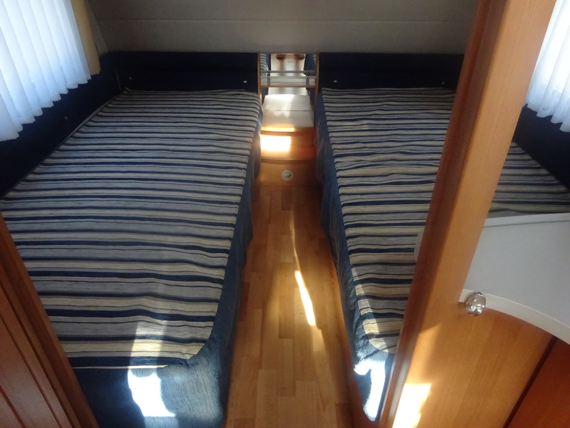 Knaus Azur GERESERVEERD foto: 9