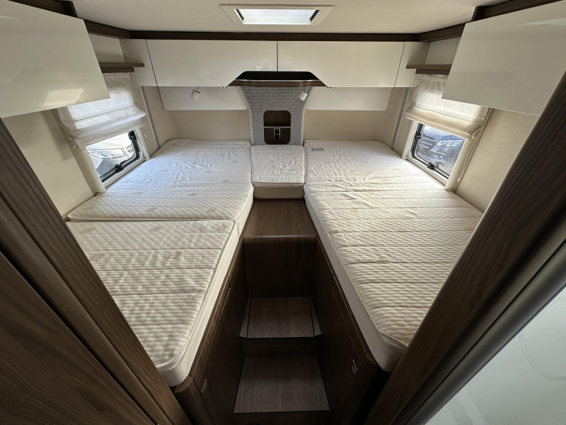 Hymer BML-I 780 OBERK&Auml;STEN STATT HUBBETT! Foto: 17
