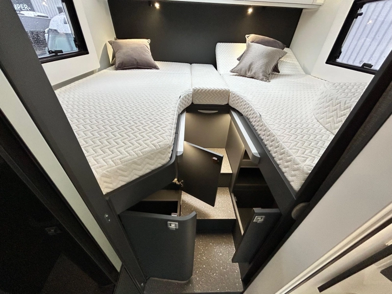 Adria Compact Max DL SL160pk Dieselkachel  foto: 19