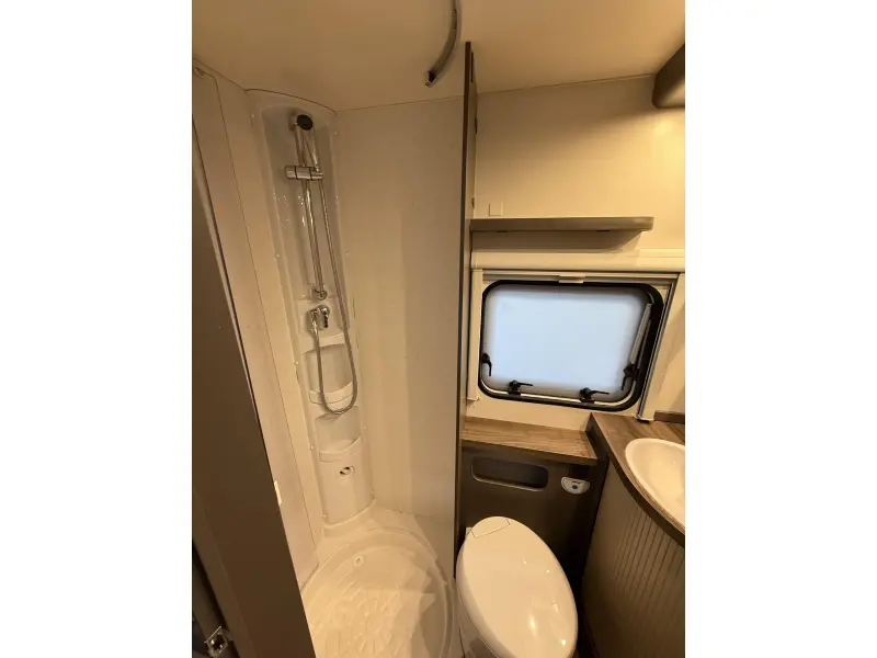 Hobby Excellent Edition 545 KMF COMPLEET  foto: 15