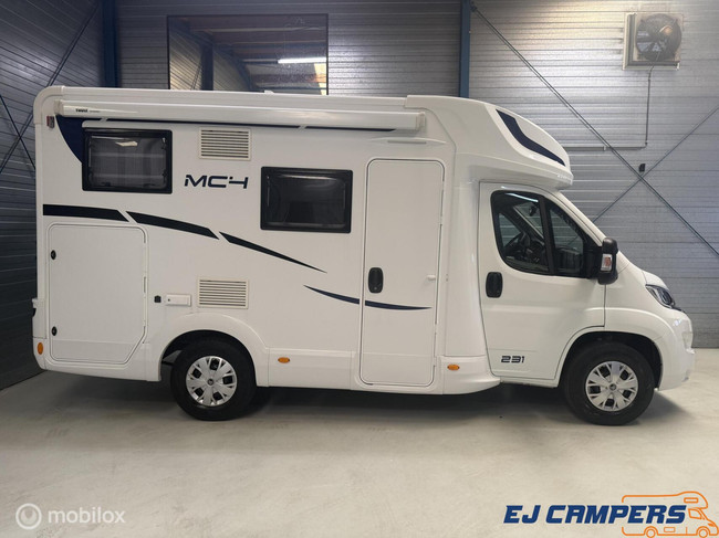 Mc Louis MC4 231 Dwarsbed + Hefbed / Euro6! foto: 2