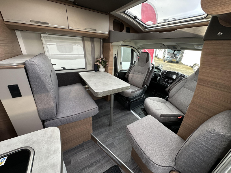 Knaus L!ve Ti 650 MEG 160PK-AUTOMAAT-698CM  foto: 4