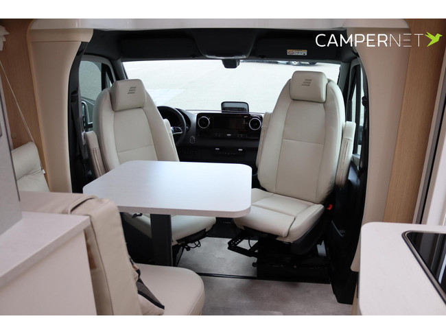 Hymer BMC-T 580 Blackline 170hp Automatic | Single beds | Lithium | Maxxfan | SLC Chassis | Seat heating | Awning | Leather upholstery photo: 9