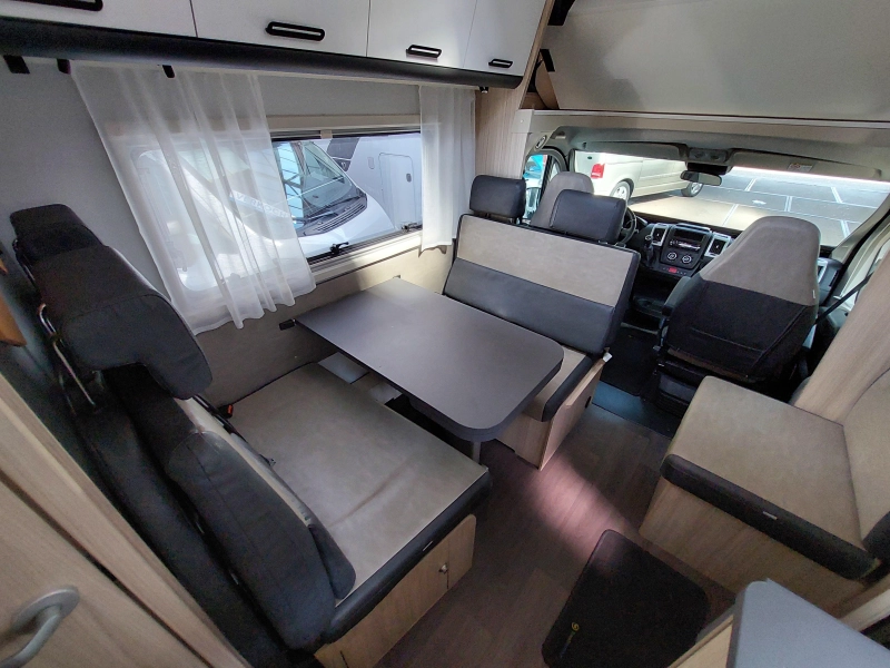 Sun Living A 75 DP 6 Slaapplaatsen/airco  foto: 2