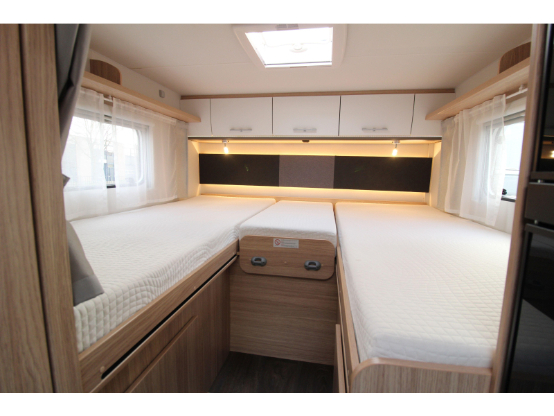 Sunlight T67 Camas individuales + Cama abatible foto: 25