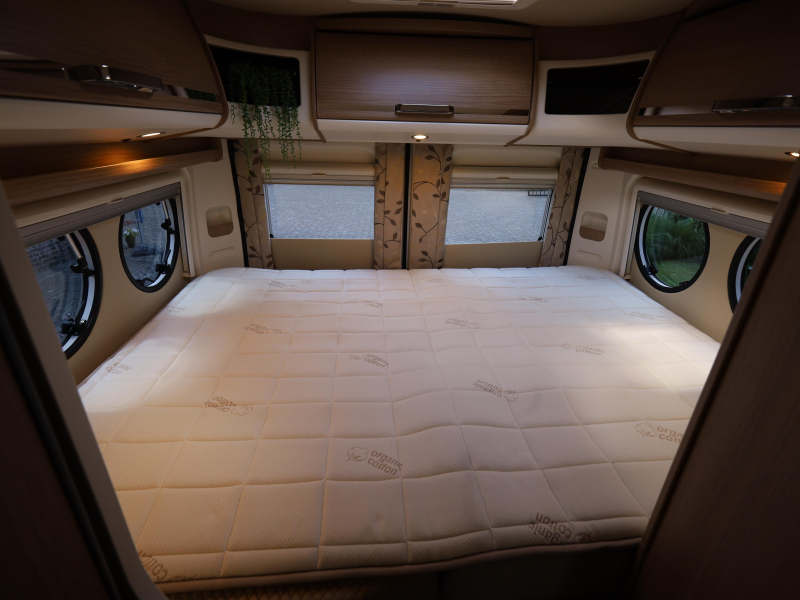 Malibu Van Charming 600 DB automatic | tow bar photo: 8