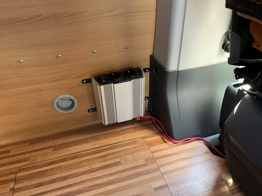 Pössl 2Win Airco, Single beds – Kingsize bed photo: 15