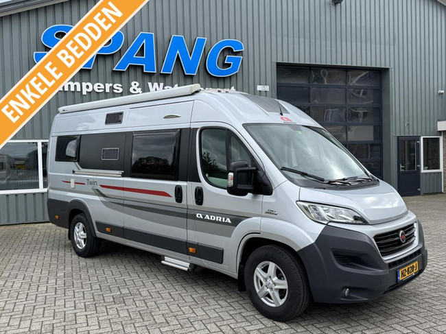 Adria Twin 640 SLX Enkele bedden 6.40m foto: 0