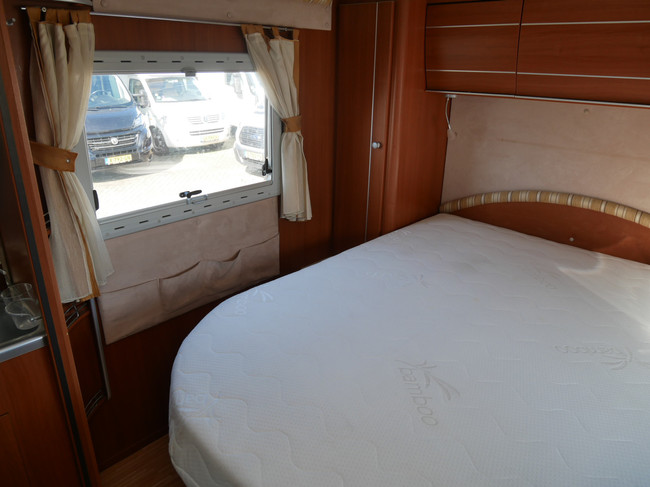McLouis Tandy 672, Autom&aacute;tico, Semi Integral, Cama Queen foto: 14