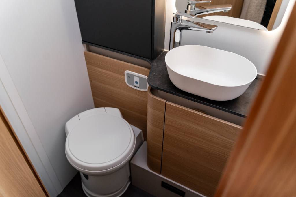 Adria Matrix 670 SL foto: 31