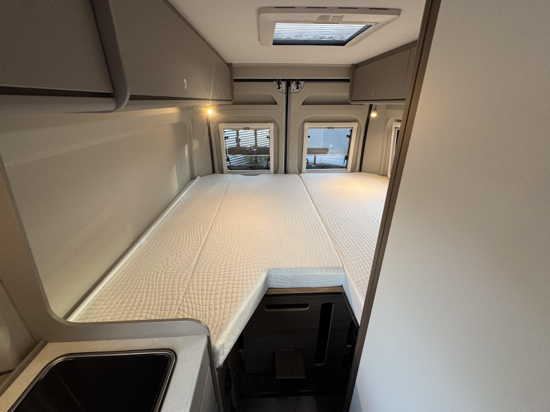 Carado CVE 640 8T Automaat-Lengte bedden  foto: 2