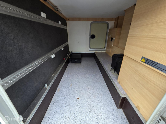 Knaus R11 foto: 20