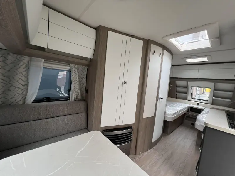 Hobby On Tour 460 DL AANBIEDING  foto: 2