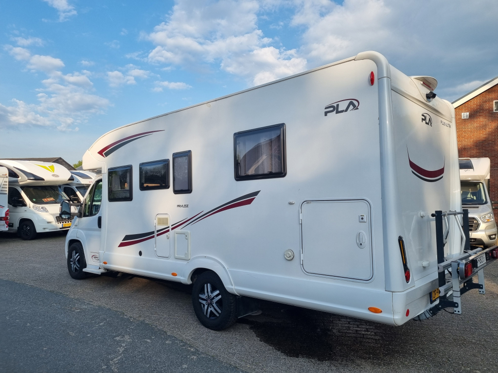 PLA Happy 397 Automatik Queensbett HPC Nivelliersystem 4.4 t Foto: 2