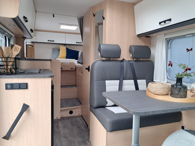 Sunlight V66 - Adventure - Compact  foto: 1