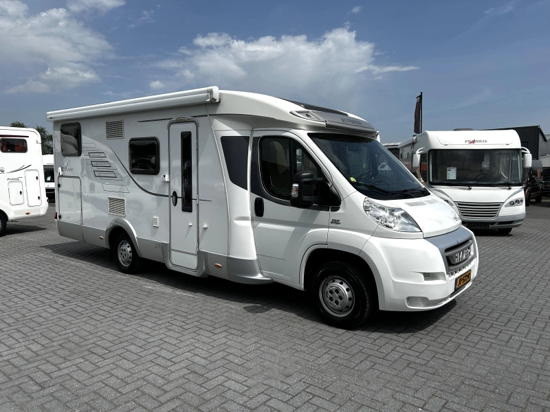 Hymer T 674 SL Enkele-bedden/2014/Euro-5  foto: 1