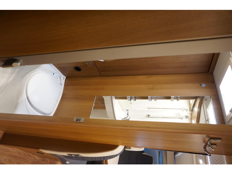 Knaus Platinum Selection 650 MEG 165cv foto: 14