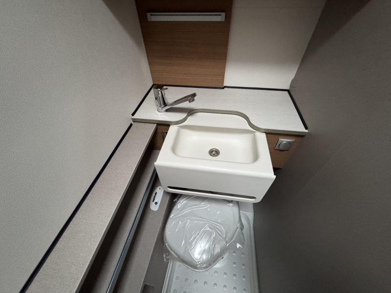 B&uuml;rstner Averso Harmony Line 465 TS incl Mover foto: 13