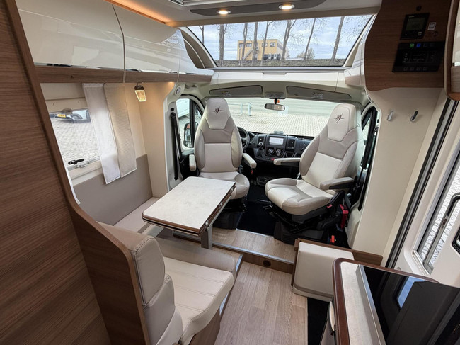 RAPIDO C55 9T-Automaat Enkele Bedden Lithium Omvormer Trekhaak foto: 11