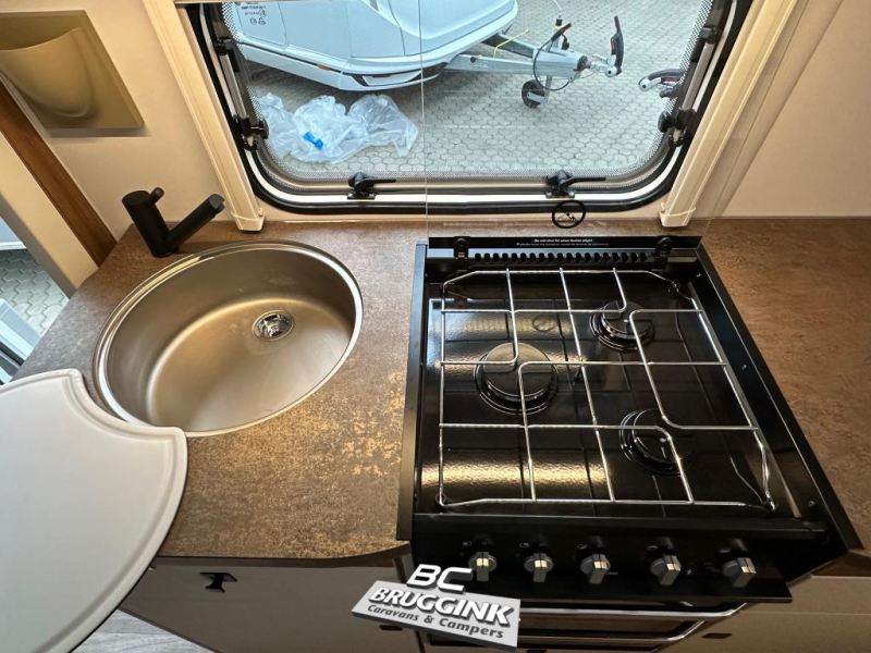Eriba Touring 630 - BRUGGINK 60 JAAR  foto: 6