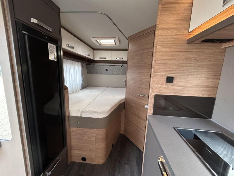 Weinsberg CaraLoft 650 MF Ex-verhuur  foto: 13