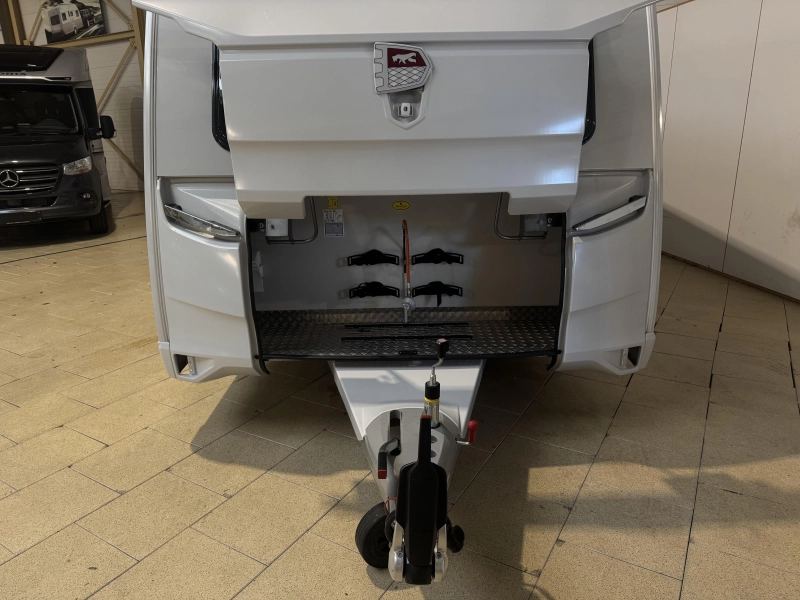 Tabbert Cazadora 495 HE enkele bedden / 2.000kg 